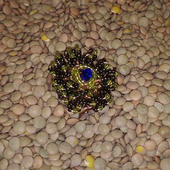 RING - Picture 4 of 5